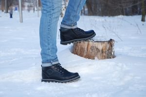 фото  Мужская зимняя обувь - как выбрать правильно?