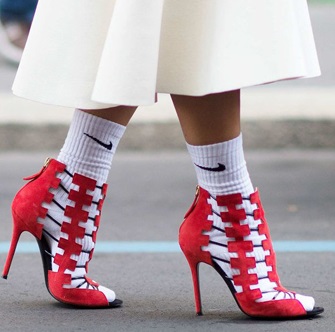 Красные туфли лодочки (37 фото): с чем носить замшевые и другие модели